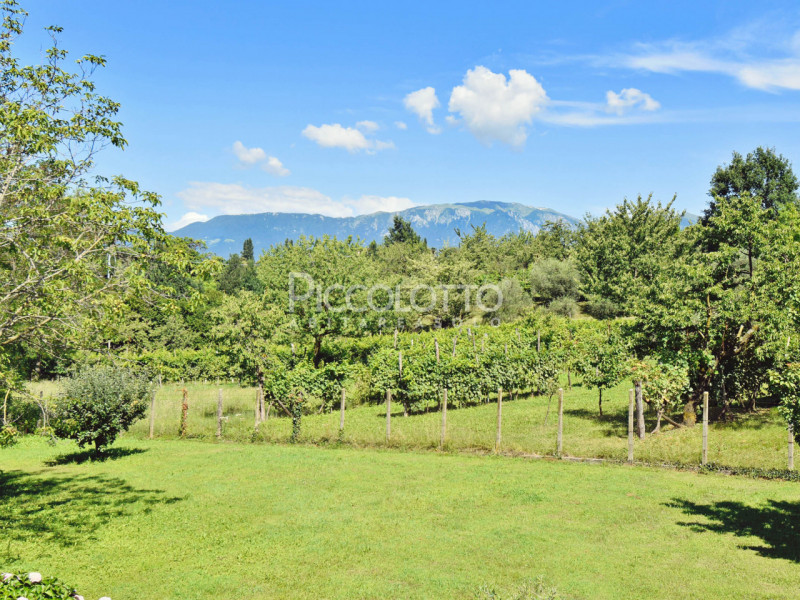 Immagine 25 di Villa in vendita  in Via Foresto Vecchio a Asolo