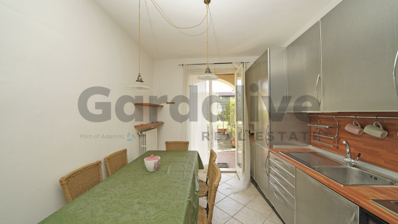 Immagine 16 di Villetta a schiera in vendita  in Via Valene 29/B a Salò