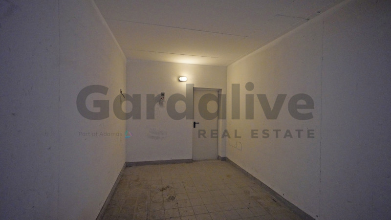 Immagine 38 di Villetta a schiera in vendita  in Via Valene 29/B a Salò