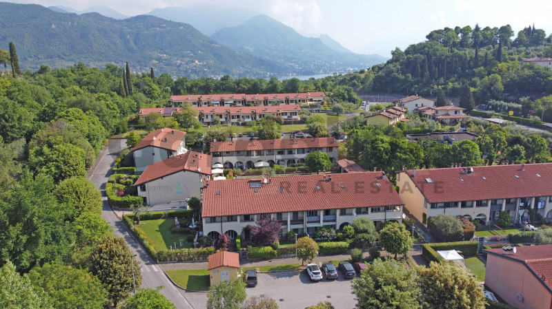 Immagine 39 di Villetta a schiera in vendita  in Via Valene 29/B a Salò