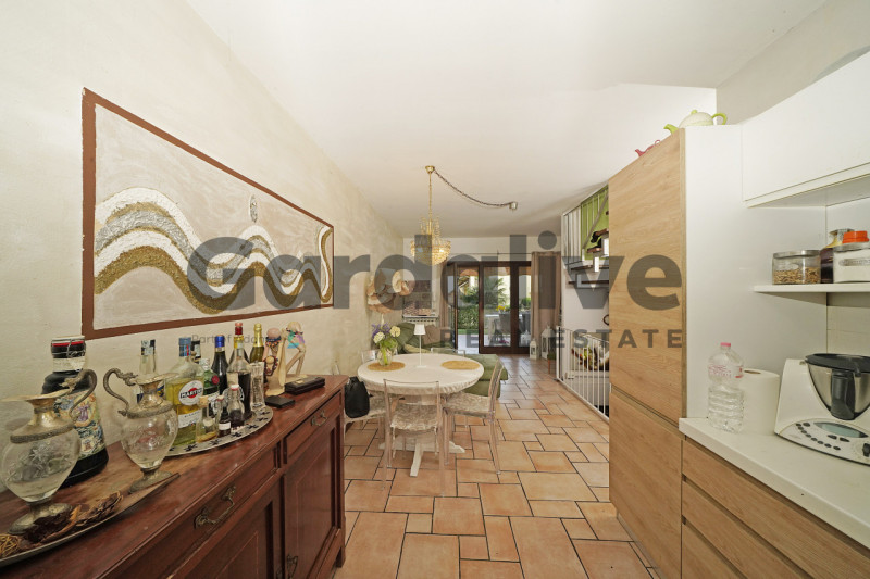 Immagine 13 di Villetta a schiera in vendita  in Via borgo alto a Puegnago Sul Garda