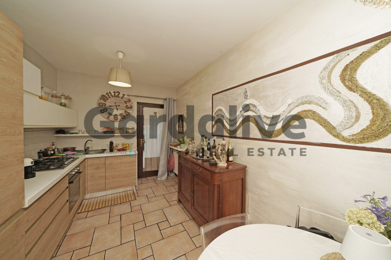 Immagine 15 di Villetta a schiera in vendita  in Via borgo alto a Puegnago Sul Garda