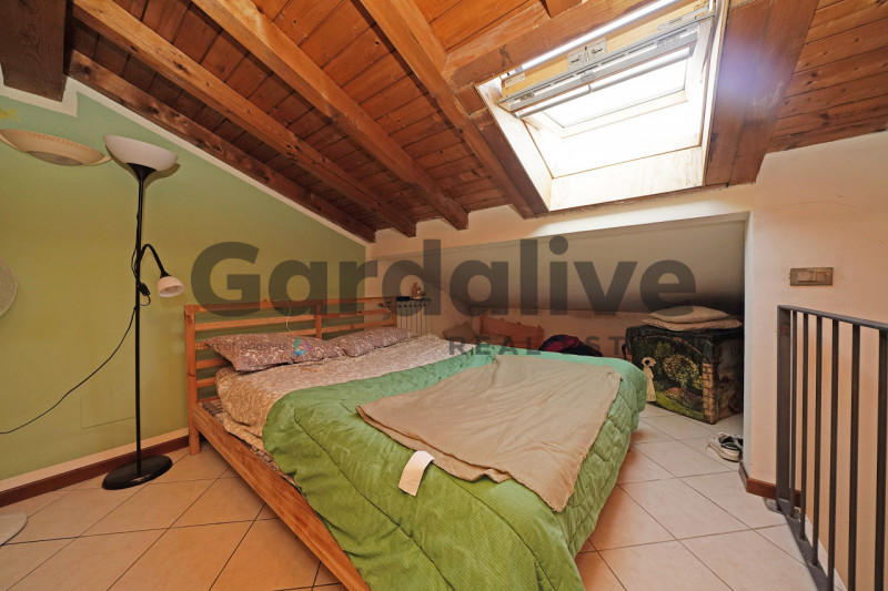 Immagine 24 di Villetta a schiera in vendita  in Via borgo alto a Puegnago Sul Garda