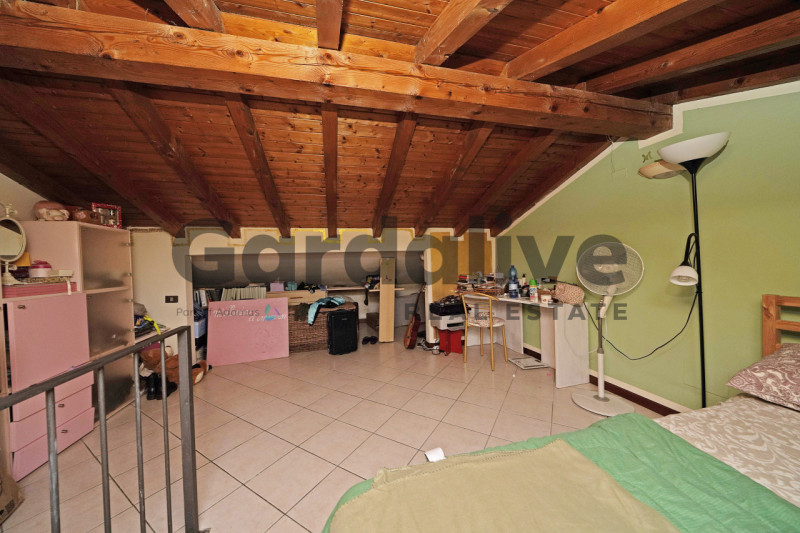 Immagine 25 di Villetta a schiera in vendita  in Via borgo alto a Puegnago Sul Garda