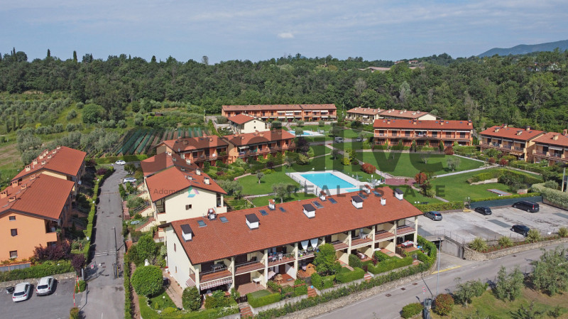 Immagine 29 di Villetta a schiera in vendita  in Via borgo alto a Puegnago Sul Garda