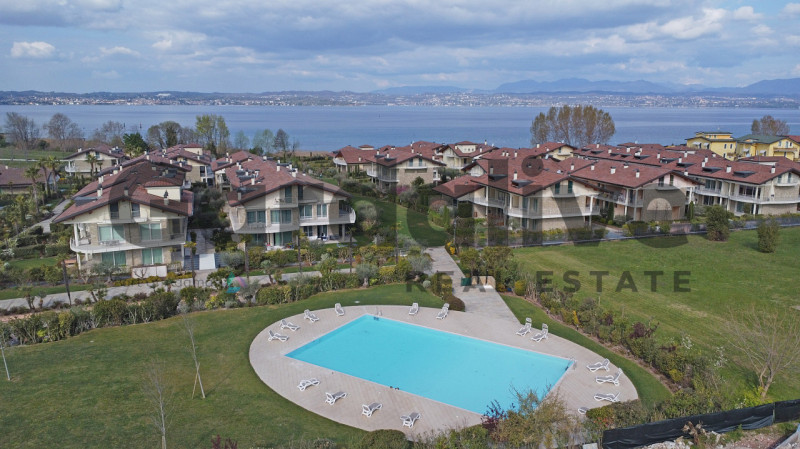 Immagine 7 di Appartamento in vendita  in Residence Caesar a Sirmione