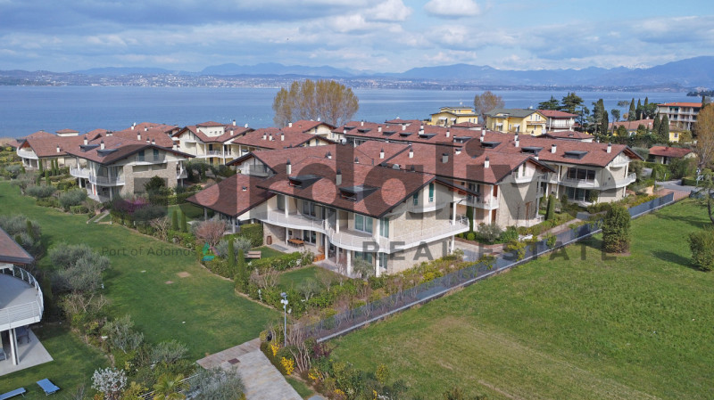 Immagine 8 di Appartamento in vendita  in Residence Caesar a Sirmione