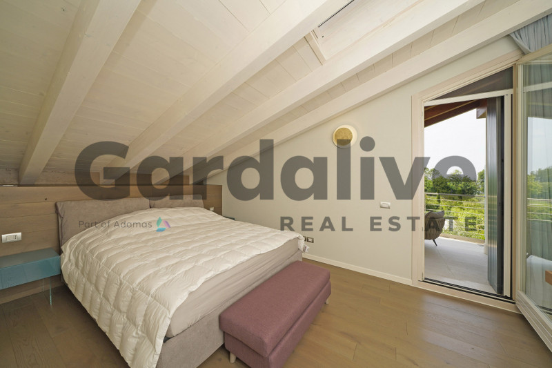 Immagine 19 di Appartamento in vendita  in Residence Caesar a Sirmione