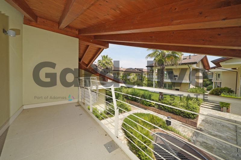 Immagine 22 di Appartamento in vendita  in Residence Caesar a Sirmione