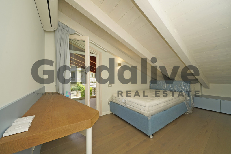 Immagine 24 di Appartamento in vendita  in Residence Caesar a Sirmione