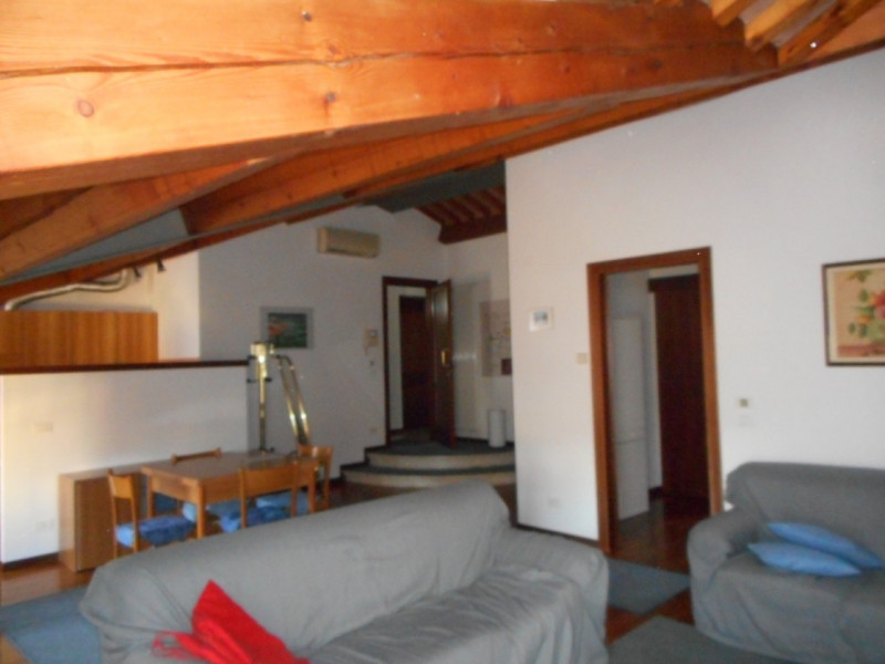 Immagine 3 di Appartamento in affitto  in via roma a Vicenza