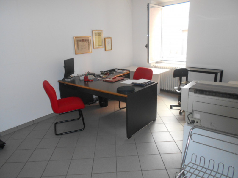 Immagine 4 di Ufficio in vendita  in via Massimo d'Azeglio a Casale Monferrato