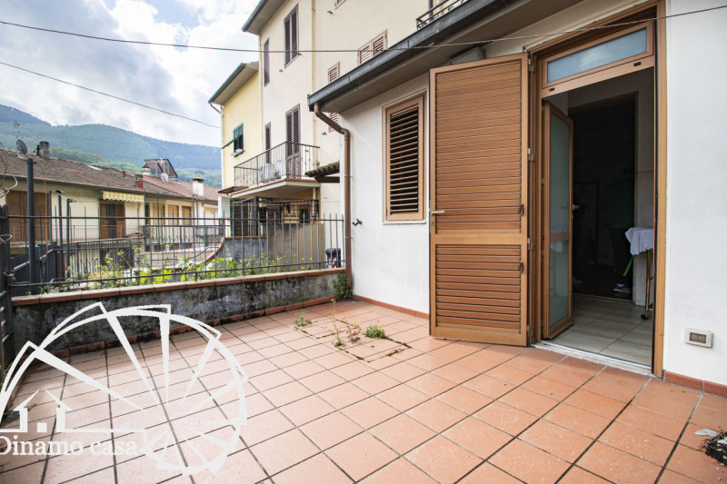 Immagine 5 di Casa indipendente in vendita  a Vaiano