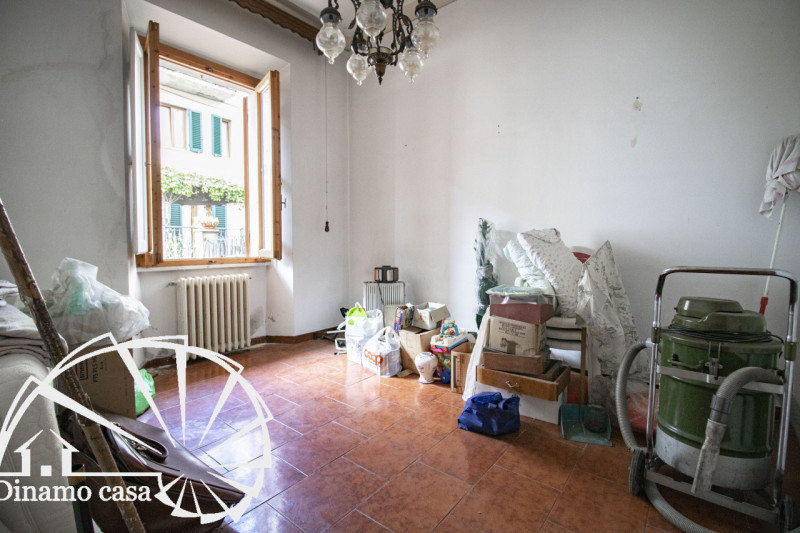 Immagine 11 di Casa indipendente in vendita  a Vaiano