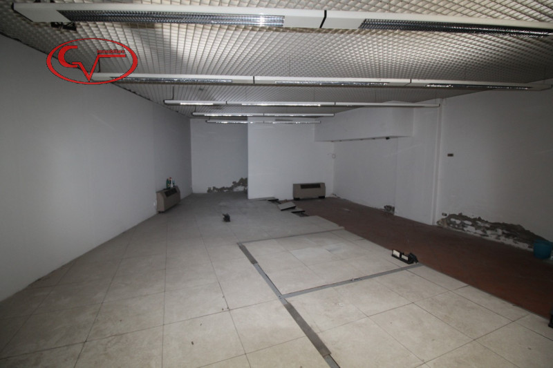 Immagine 7 di Negozio in affitto  in via Dante a Montevarchi