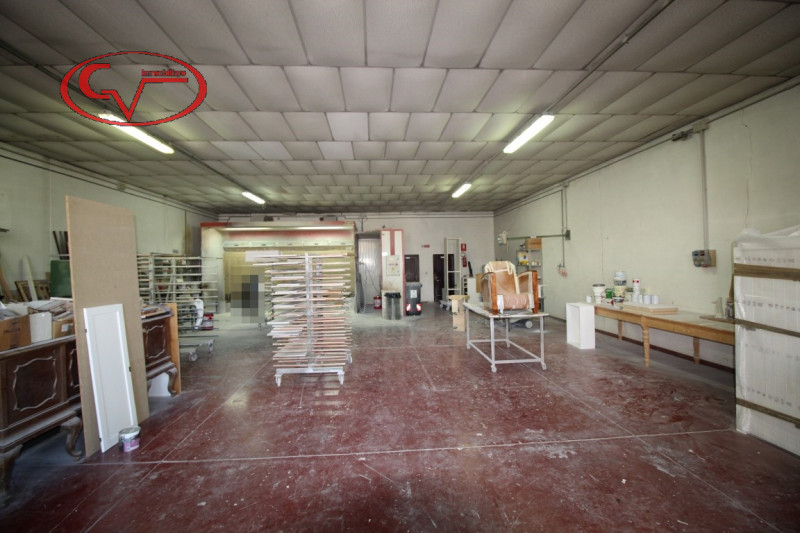 Immagine 2 di Capannone industriale in vendita  in uscita casello a Terranuova Bracciolini