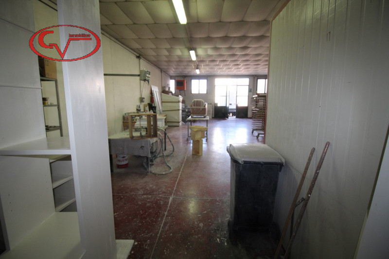 Immagine 7 di Capannone industriale in vendita  in uscita casello a Terranuova Bracciolini