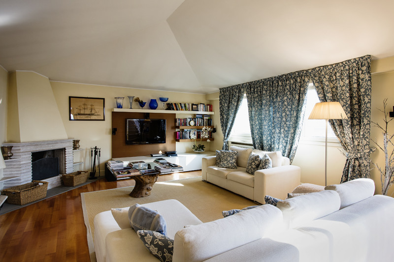 Immagine 5 di Attico in vendita  in via benedetto da rovezzano a Olbia