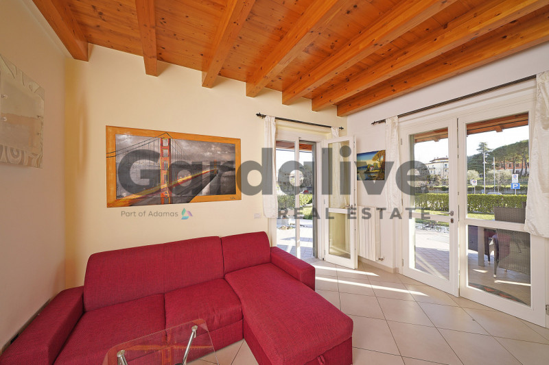 Immagine 16 di Villa in vendita  a Moniga Del Garda