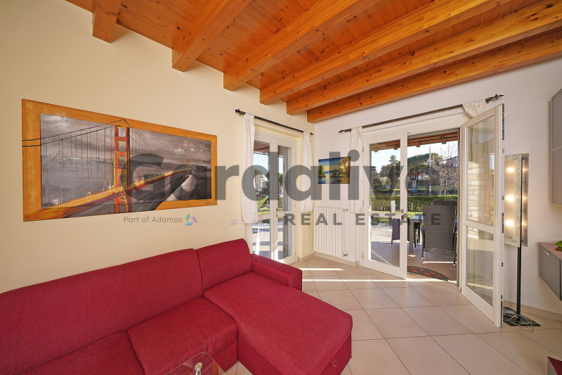 Immagine 20 di Villa in vendita  a Moniga Del Garda