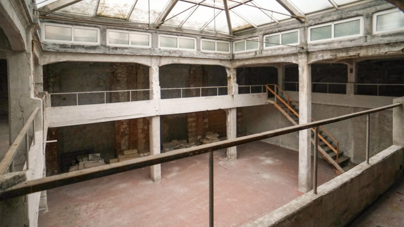 Immagine 5 di Magazzino in vendita  in zona Università a Verona