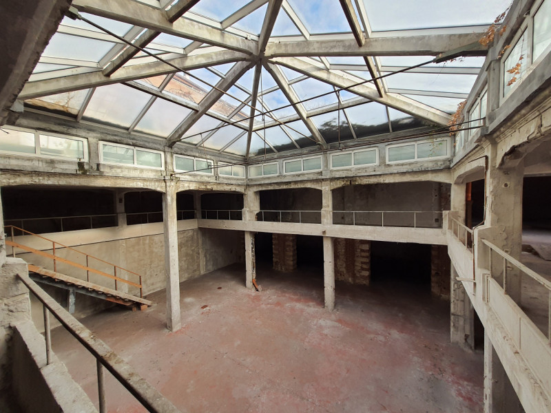 Immagine 6 di Magazzino in vendita  in zona Università a Verona