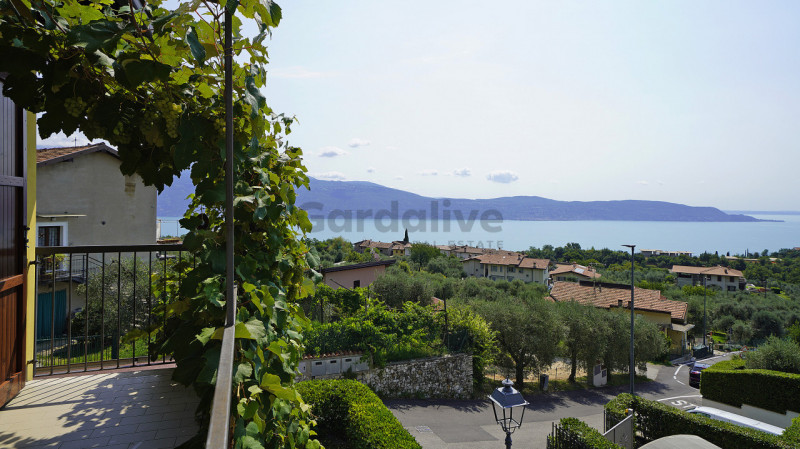 Immagine 13 di Casa bifamiliare in vendita  in Via Folino Cabiana 13 a Toscolano-Maderno