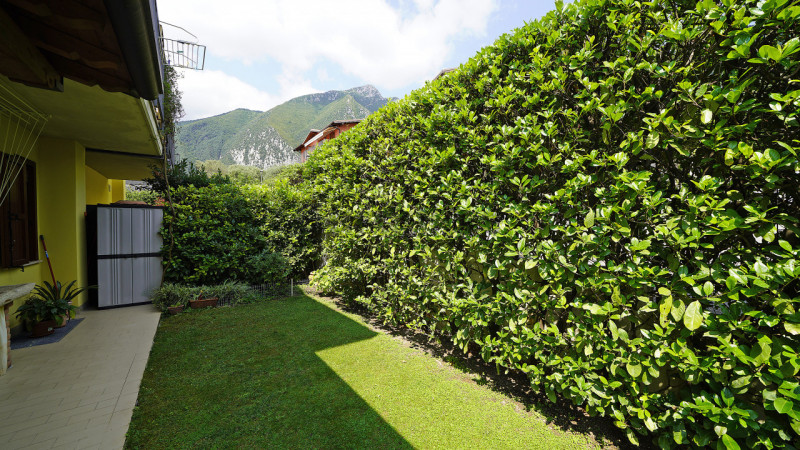 Immagine 16 di Casa bifamiliare in vendita  in Via Folino Cabiana 13 a Toscolano-Maderno