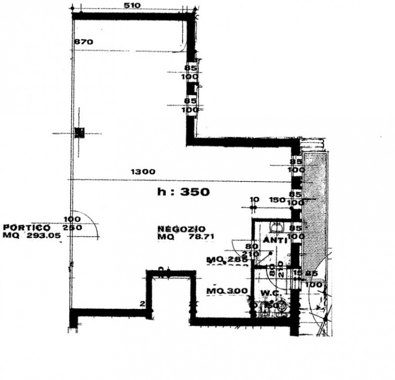 Immagine 6 di Negozio in vendita  in Piazzetta Modin 133 a Padova