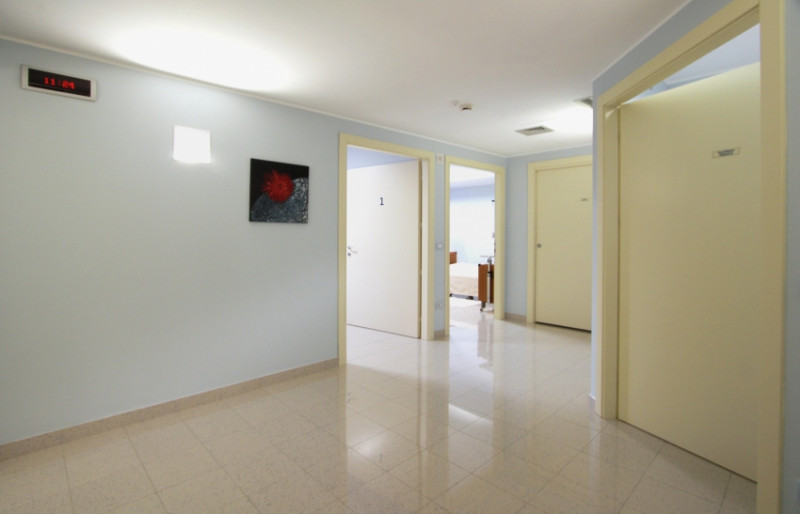 Immagine 2 di Ufficio in vendita  a Padova