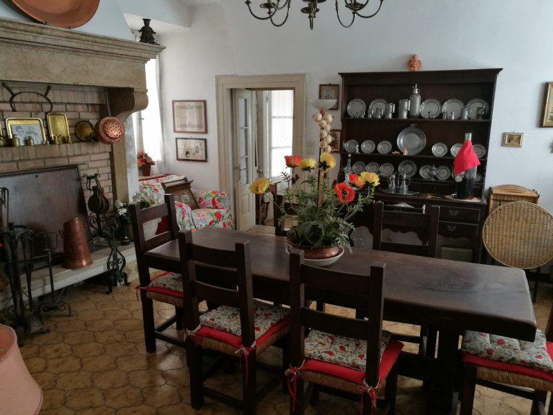 Immagine 8 di Palazzo in vendita  in piazza roma a Polpenazze Del Garda