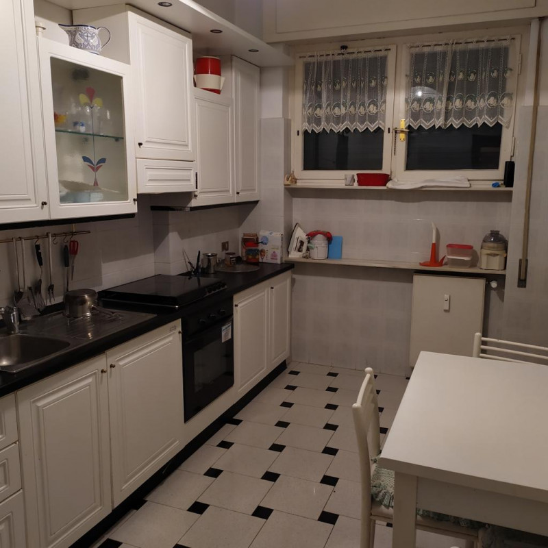 Immagine 7 di Appartamento in affitto  in via federcio delpino a Genova