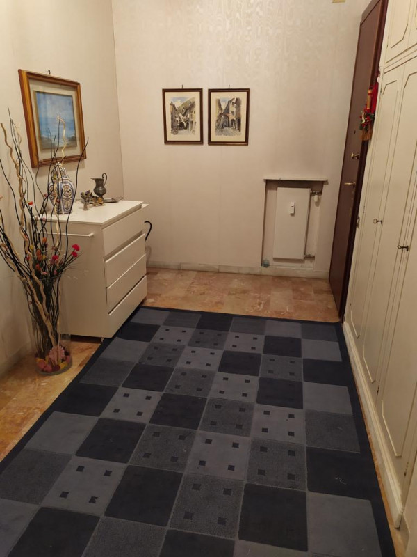 Immagine 8 di Appartamento in affitto  in via federcio delpino a Genova