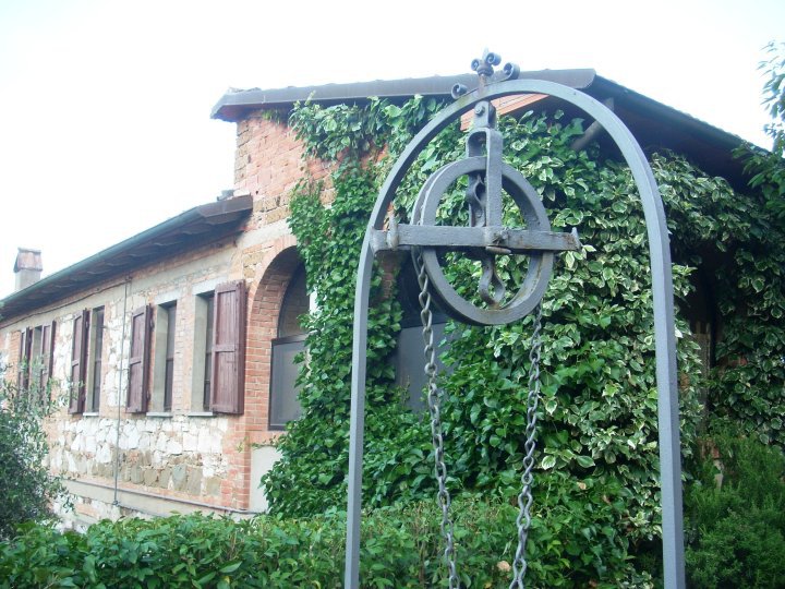 Immagine 2 di Casa indipendente in vendita  in Via Madonnini dei Monti a Trequanda