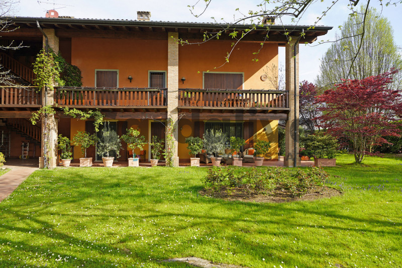 Immagine 8 di Appartamento in vendita  in Via X giornate, 144 a Soiano Del Lago