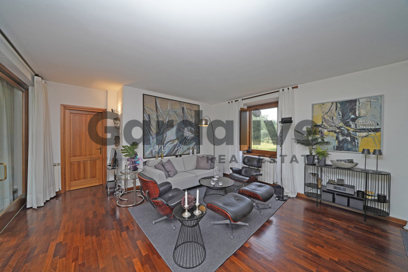 Immagine 11 di Appartamento in vendita  in Via X giornate, 144 a Soiano Del Lago