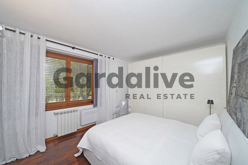 Immagine 24 di Appartamento in vendita  in Via X giornate, 144 a Soiano Del Lago