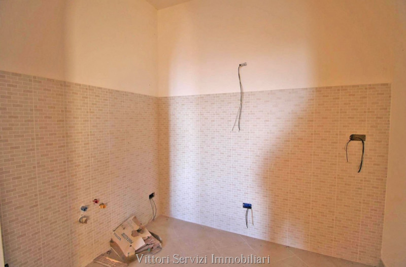 Immagine 5 di Appartamento in vendita  in via della resistenza a Montepulciano