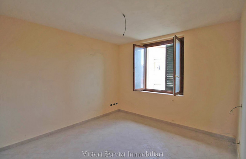 Immagine 8 di Appartamento in vendita  in via della resistenza a Montepulciano