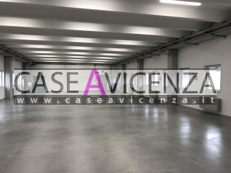 Immagine 1 di Ufficio in affitto  in via de gasperi a Grisignano Di Zocco