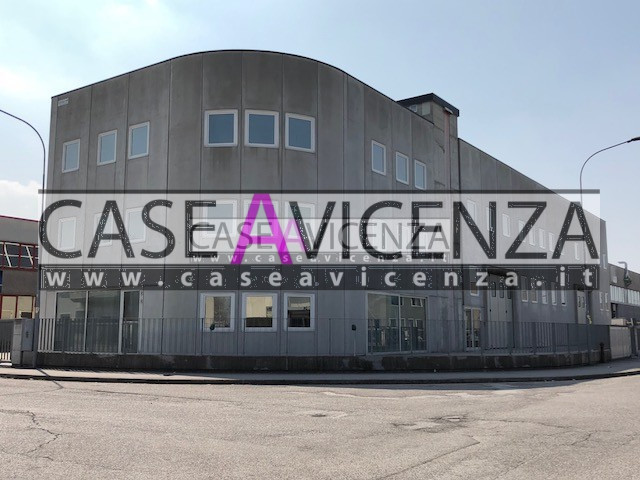 Immagine 3 di Ufficio in affitto  in via de gasperi a Grisignano Di Zocco