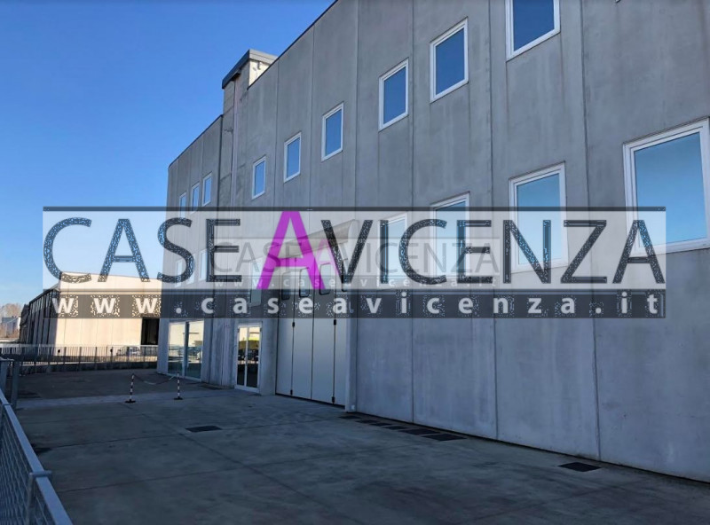 Immagine 10 di Ufficio in affitto  in via de gasperi a Grisignano Di Zocco