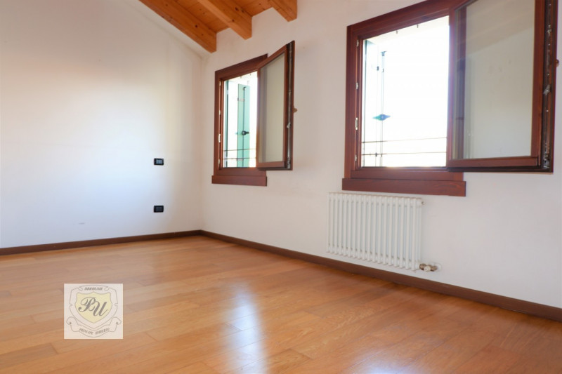 Immagine 10 di Villetta a schiera in vendita  in Via Principe Umberto, 54/B a Este