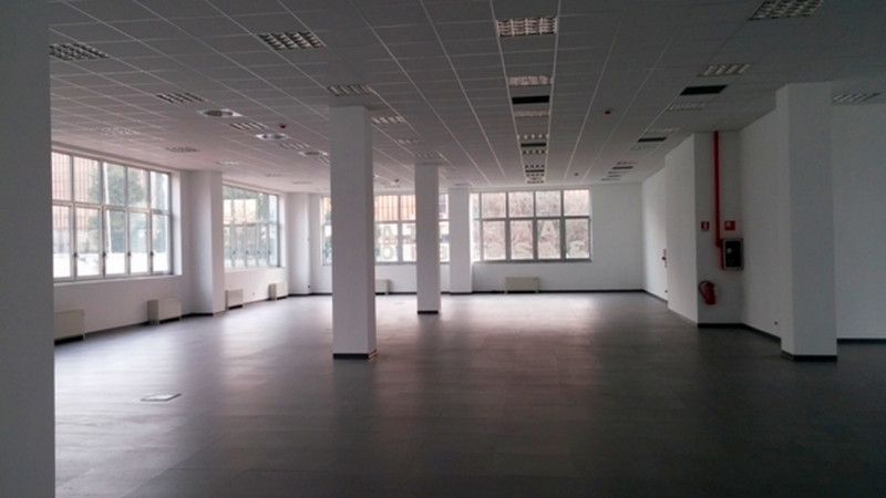 Immagine 5 di Ufficio in affitto  in VIA KOCH ROBERTO a Milano