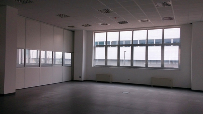 Immagine 9 di Ufficio in affitto  in VIA KOCH ROBERTO a Milano
