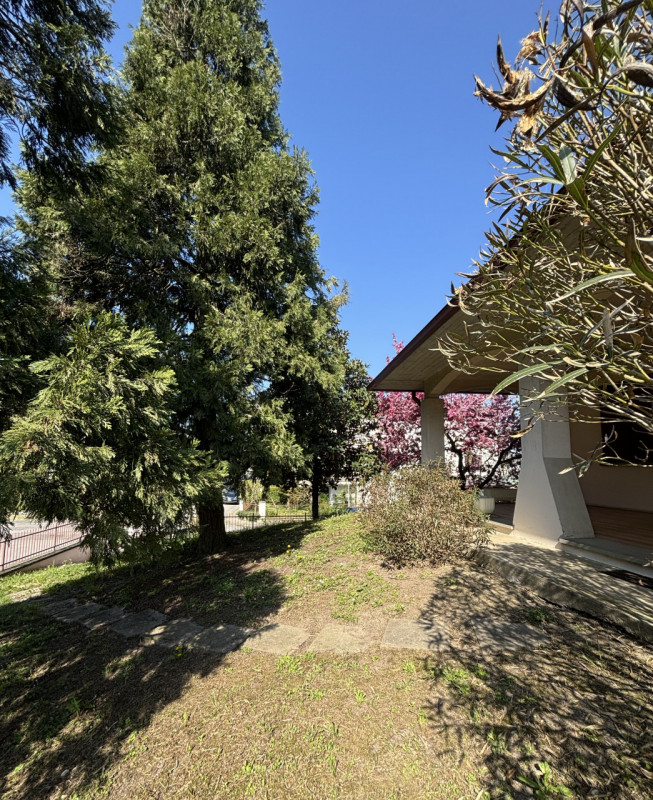 Immagine 2 di Villetta a schiera in vendita  in Via Kennedy, 12 a Torrile