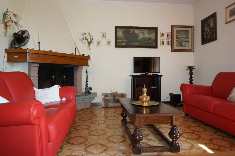 Immagine 12 di Villetta a schiera in vendita  in Via Kennedy, 12 a Torrile