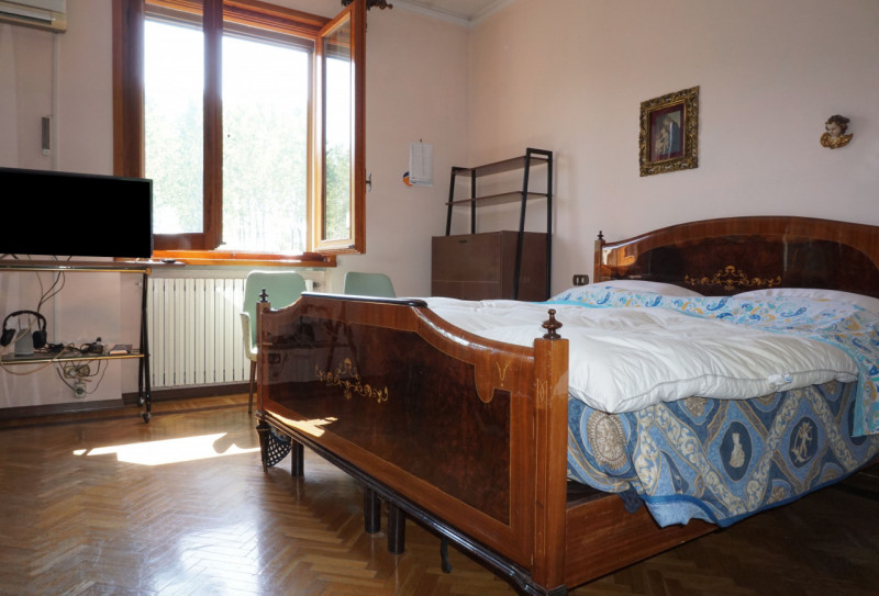 Immagine 32 di Villetta a schiera in vendita  in Via Kennedy, 12 a Torrile