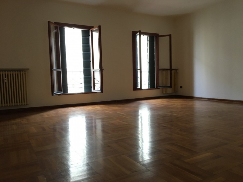 Immagine 5 di Appartamento in vendita  in Canton del Gallo a Padova