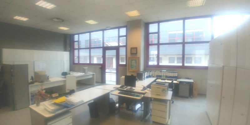 Immagine 6 di Ufficio in vendita  in VIA MUZIO ATTENDOLO SFORZA a Milano